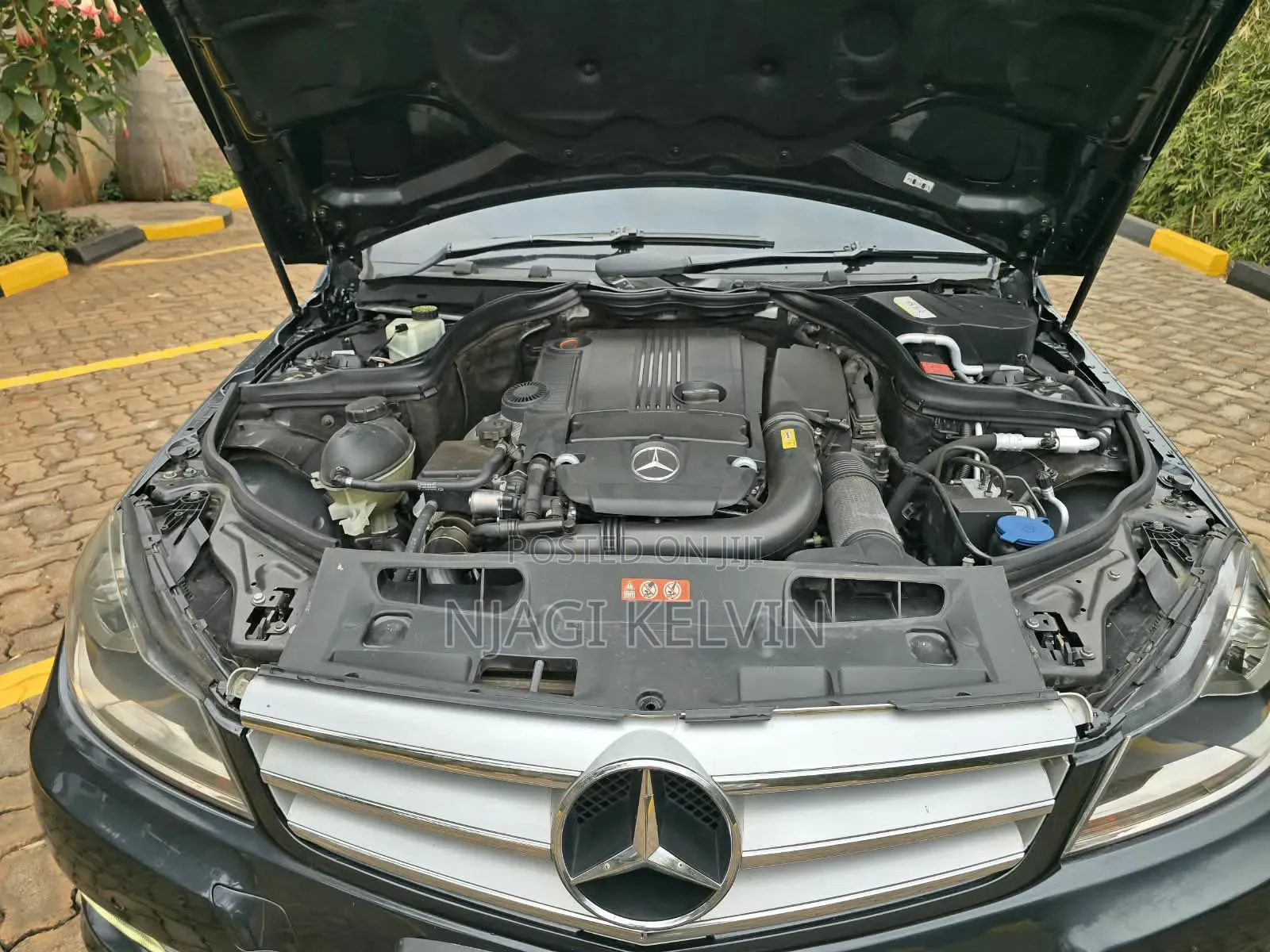 Mercedes-Benz C250 2013 Black
