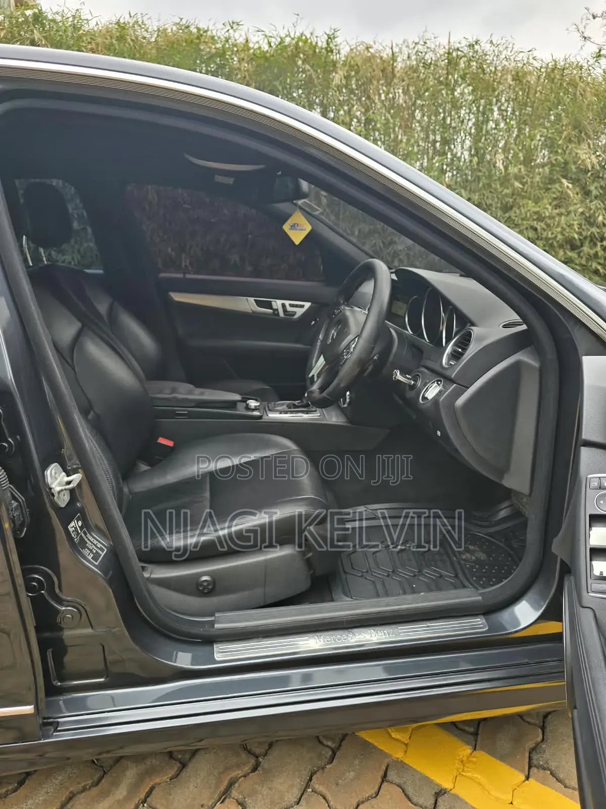 Mercedes-Benz C250 2013 Black