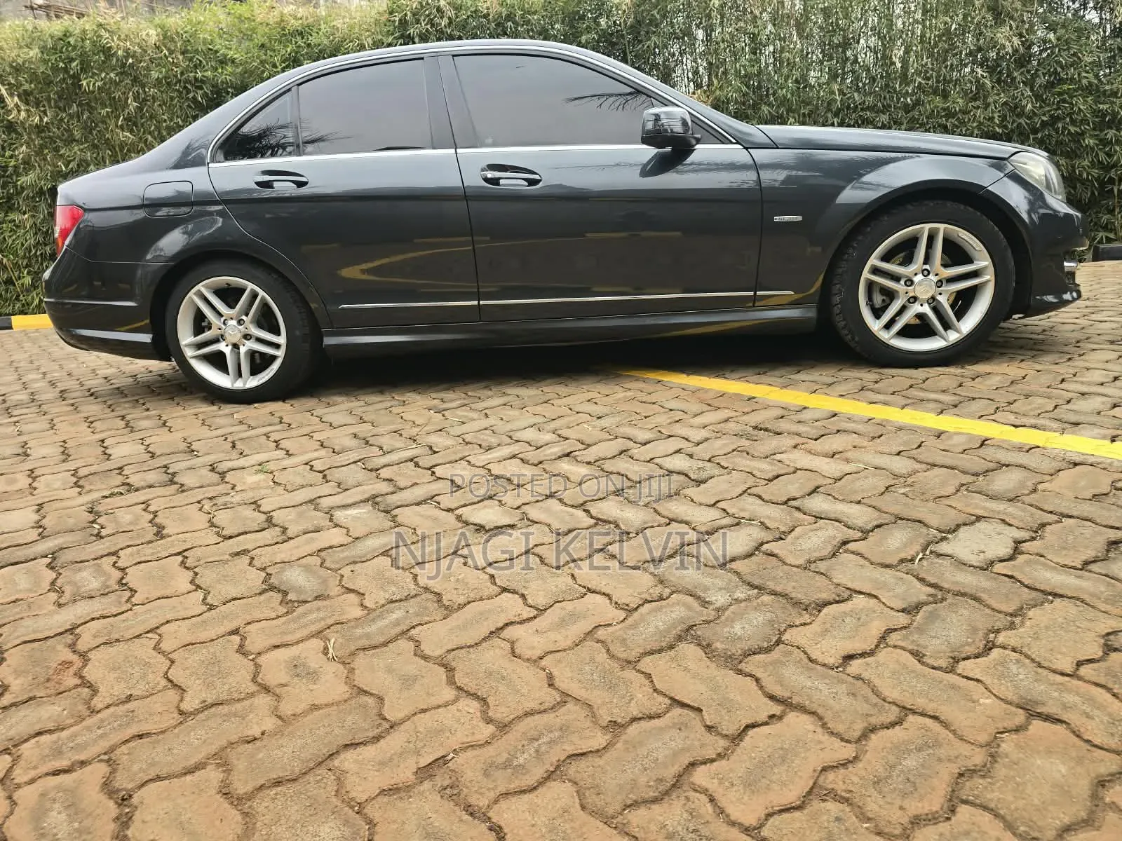Mercedes-Benz C250 2013 Black