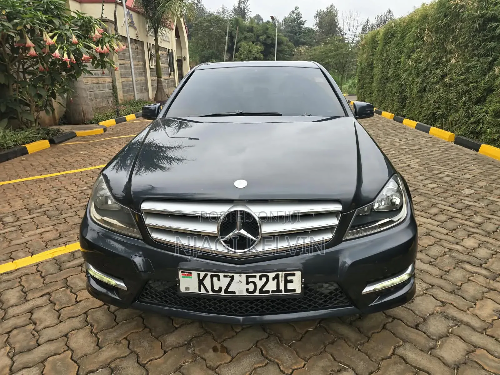 Mercedes-Benz C250 2013 Black