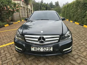 Mercedes-Benz C250 2013 Black