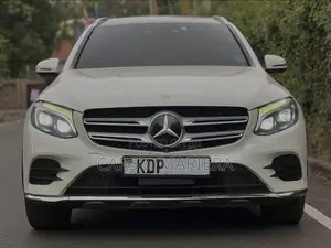 Mercedes-Benz GLE-Class GLE 250d 4MATIC 2016 White