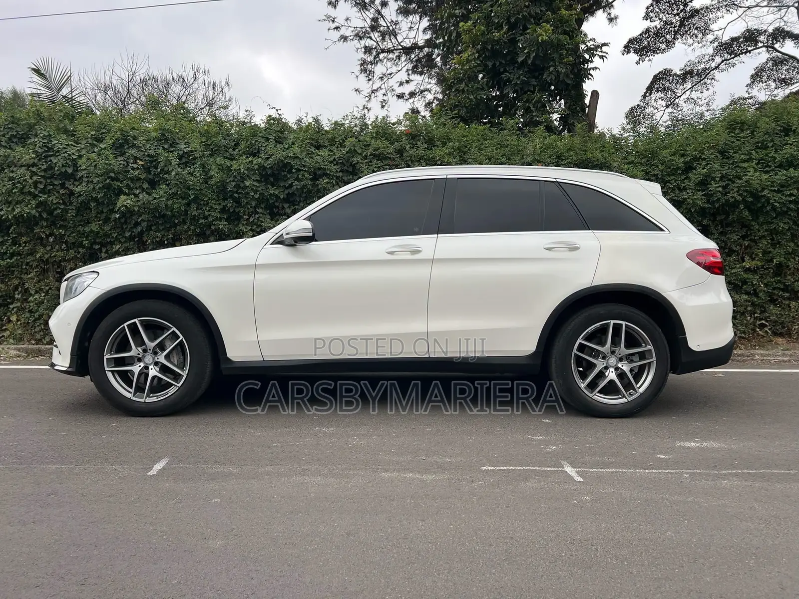 Mercedes-Benz GLE-Class GLE 250d 4MATIC 2016 White