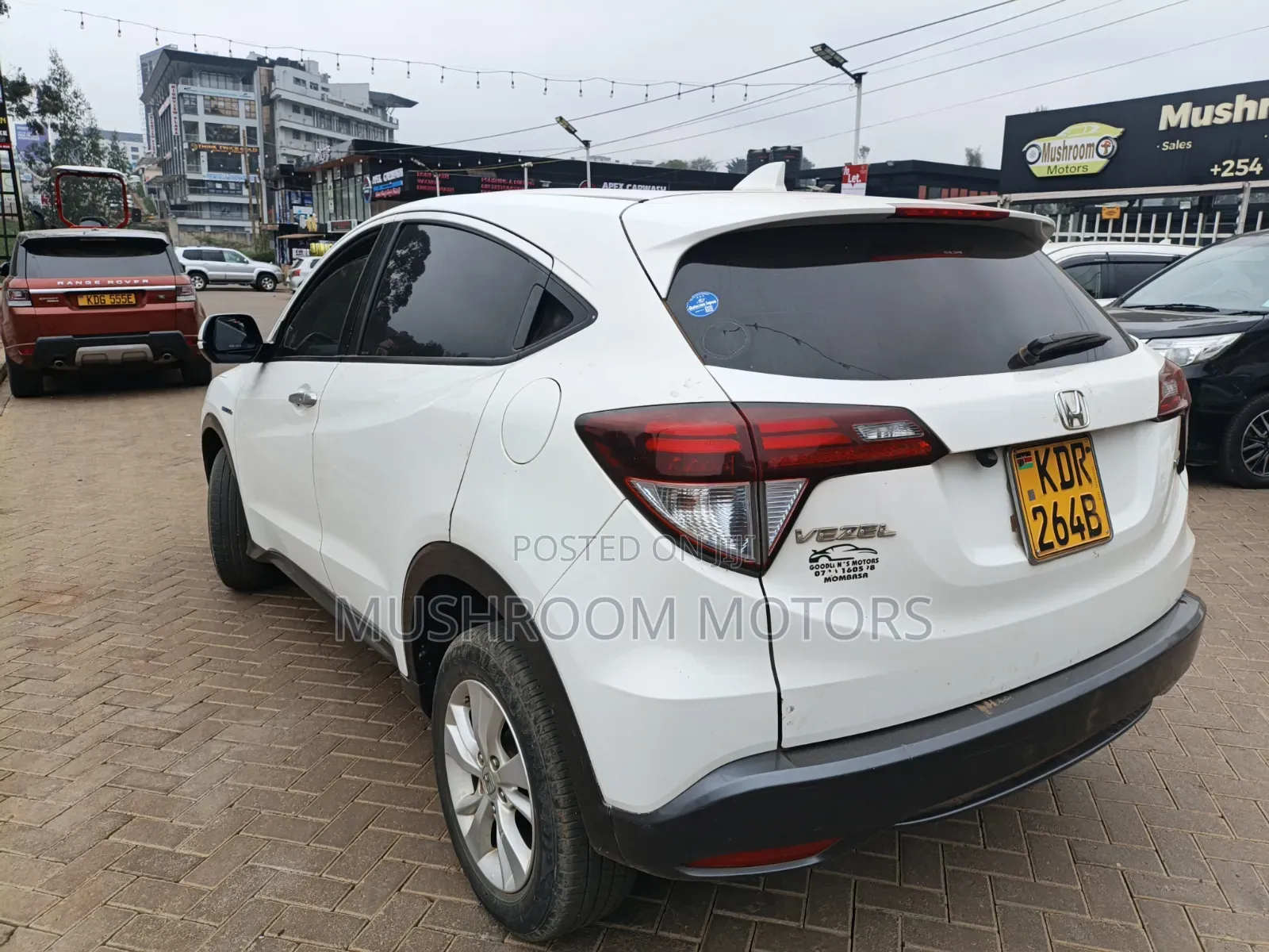 Honda Vezel 2015 White