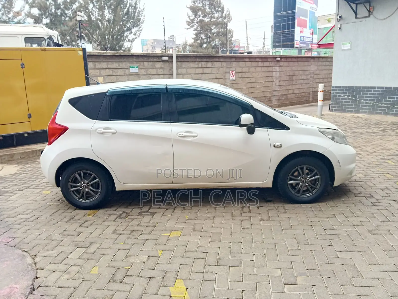 Nissan Note 2013 White