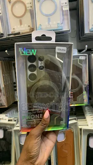 Magnetic Wood-Armor Phone Case for the Samsung Galaxy S26 Ultra