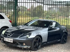 Mercedes-Benz SLK-Class 2012 Black