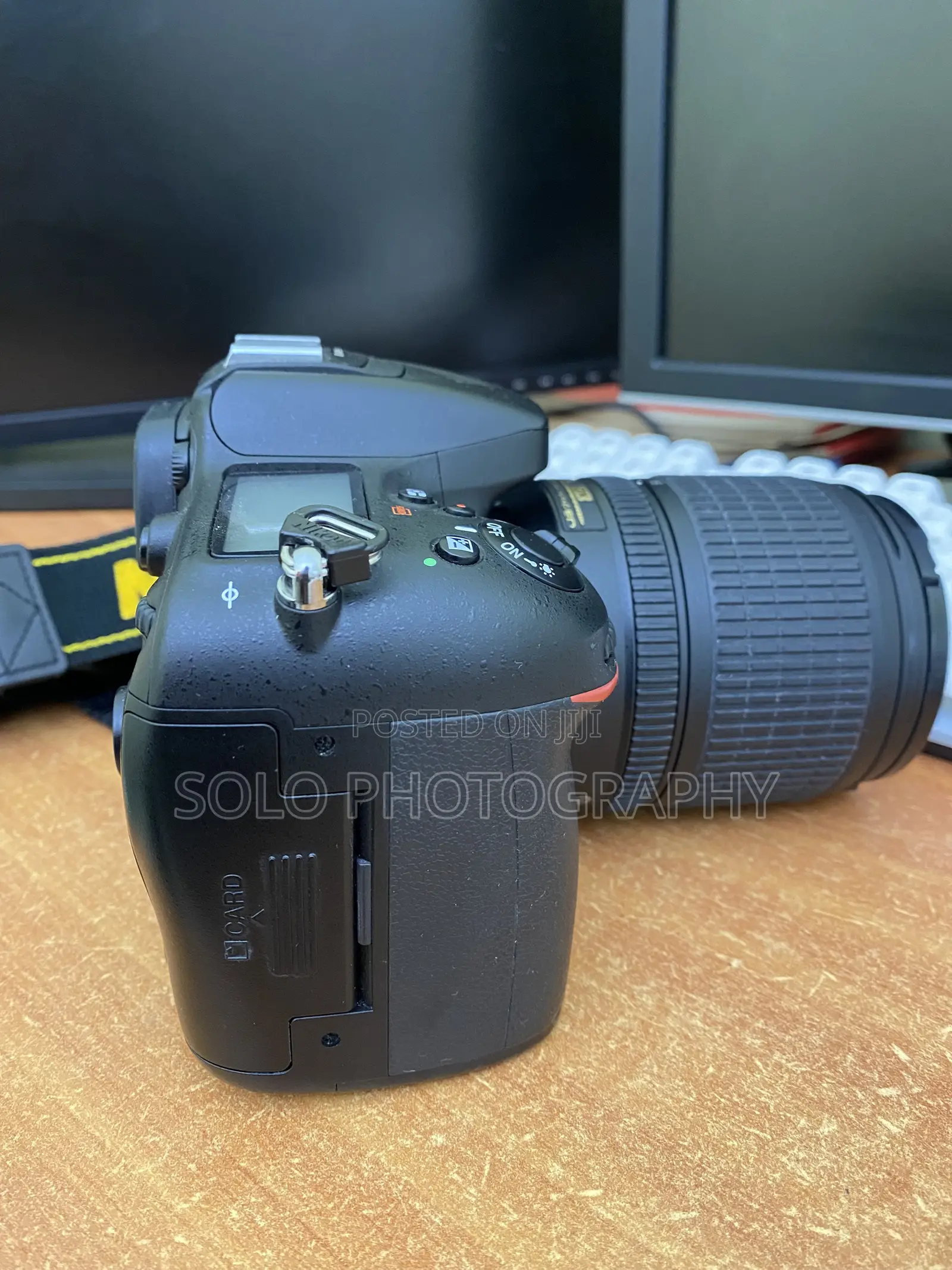 Nikon D7100 With 18-105mm Lens