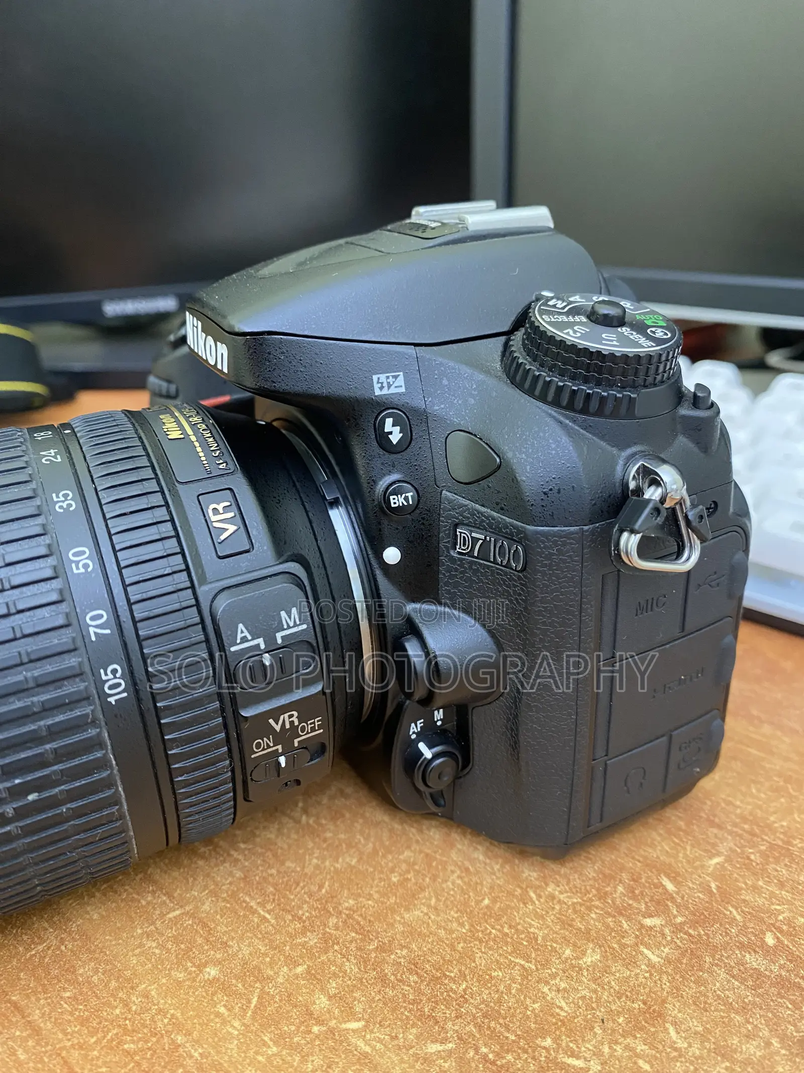 Nikon D7100 With 18-105mm Lens