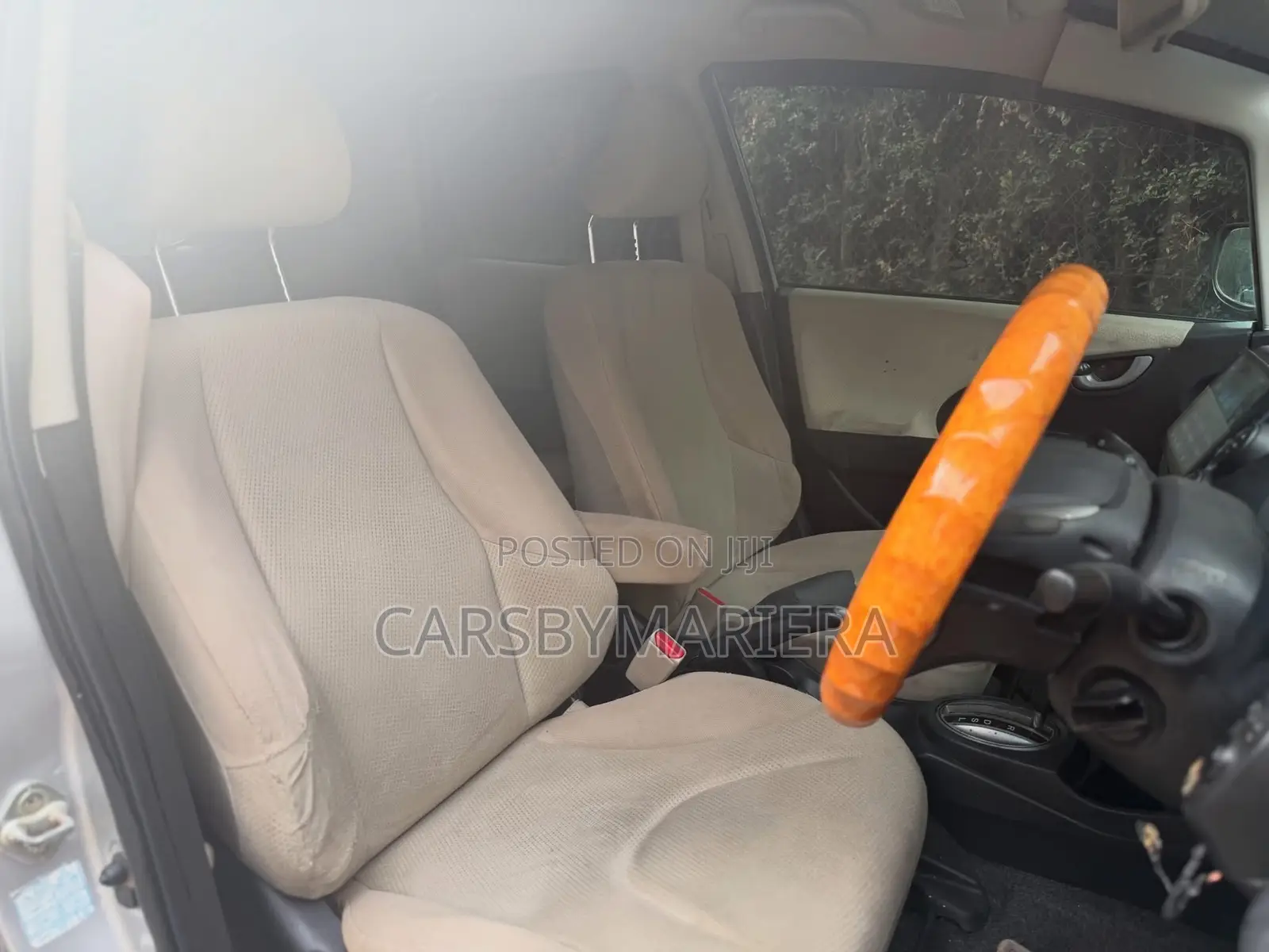 Honda Fit Automatic 2012 Silver