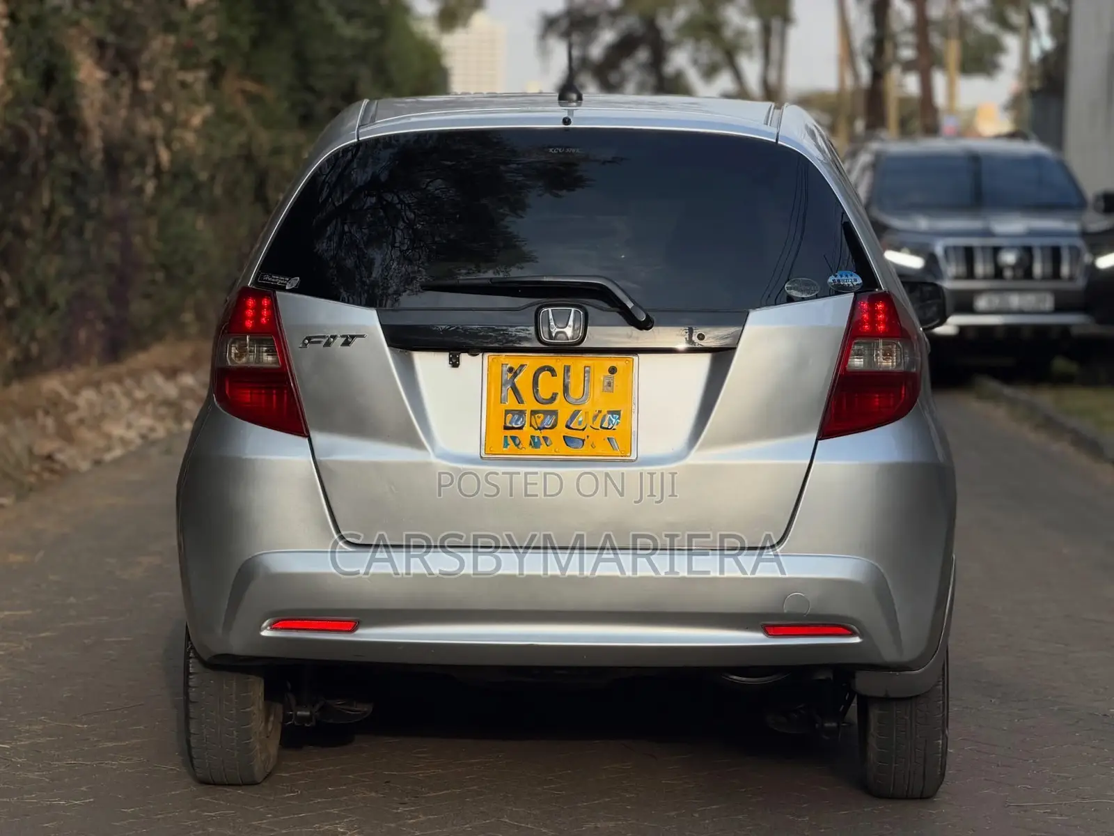 Honda Fit Automatic 2012 Silver