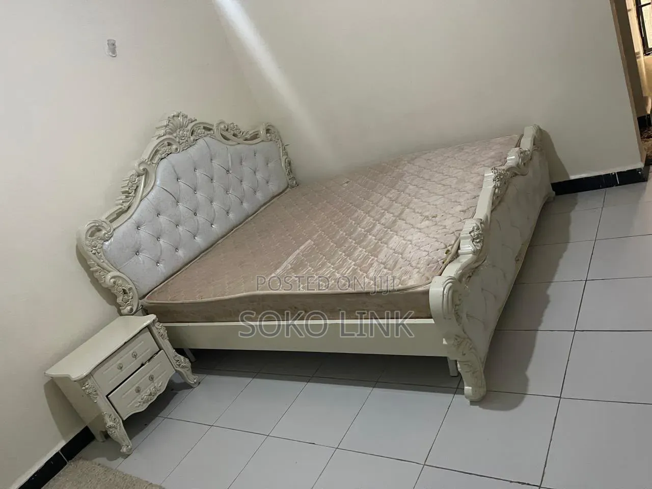 Imported Bed 6 by 6
