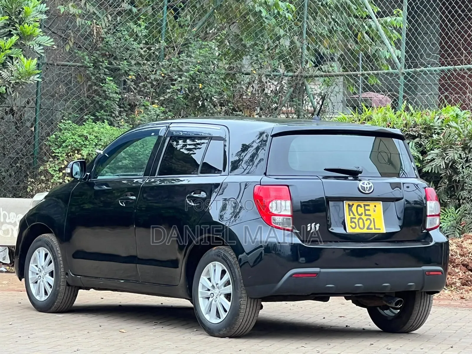 Toyota IST 2008 Black