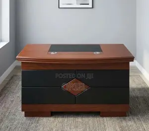 120cm Executive Office Table – Compact Modern Professional Work Desk