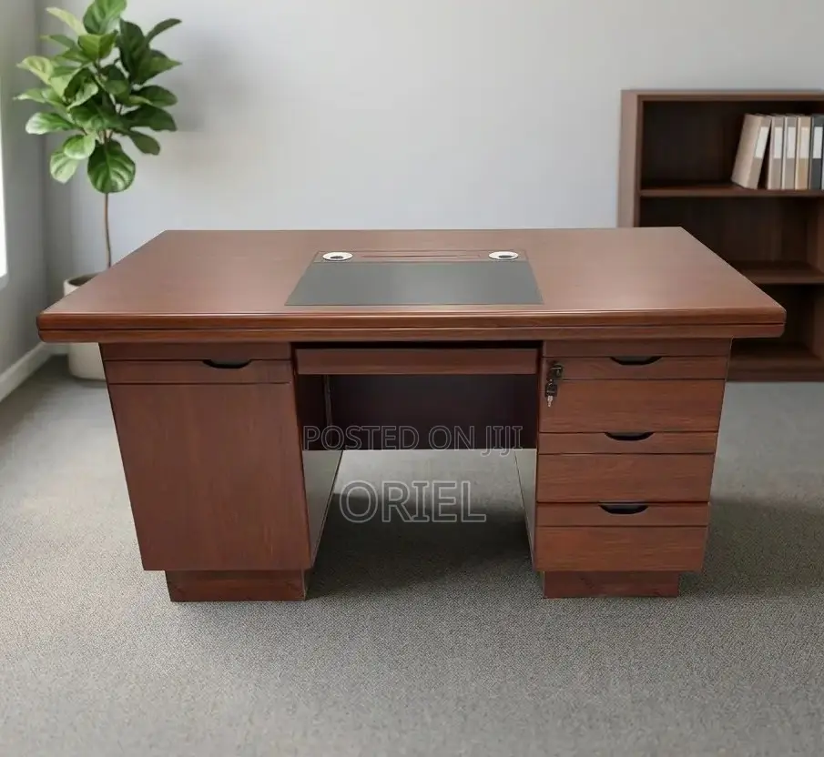 120cm Executive Office Table – Compact Modern Professional Work Desk