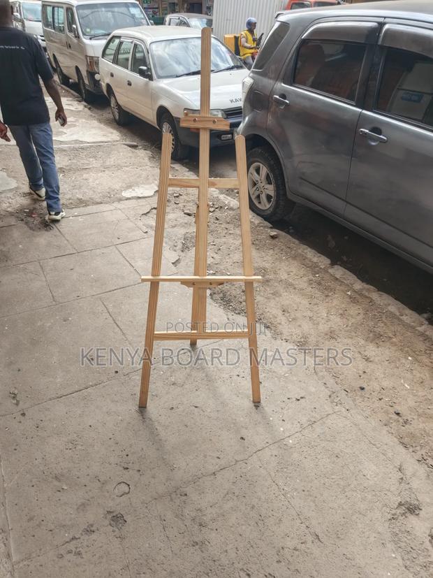 Wooden Stand Best for Art