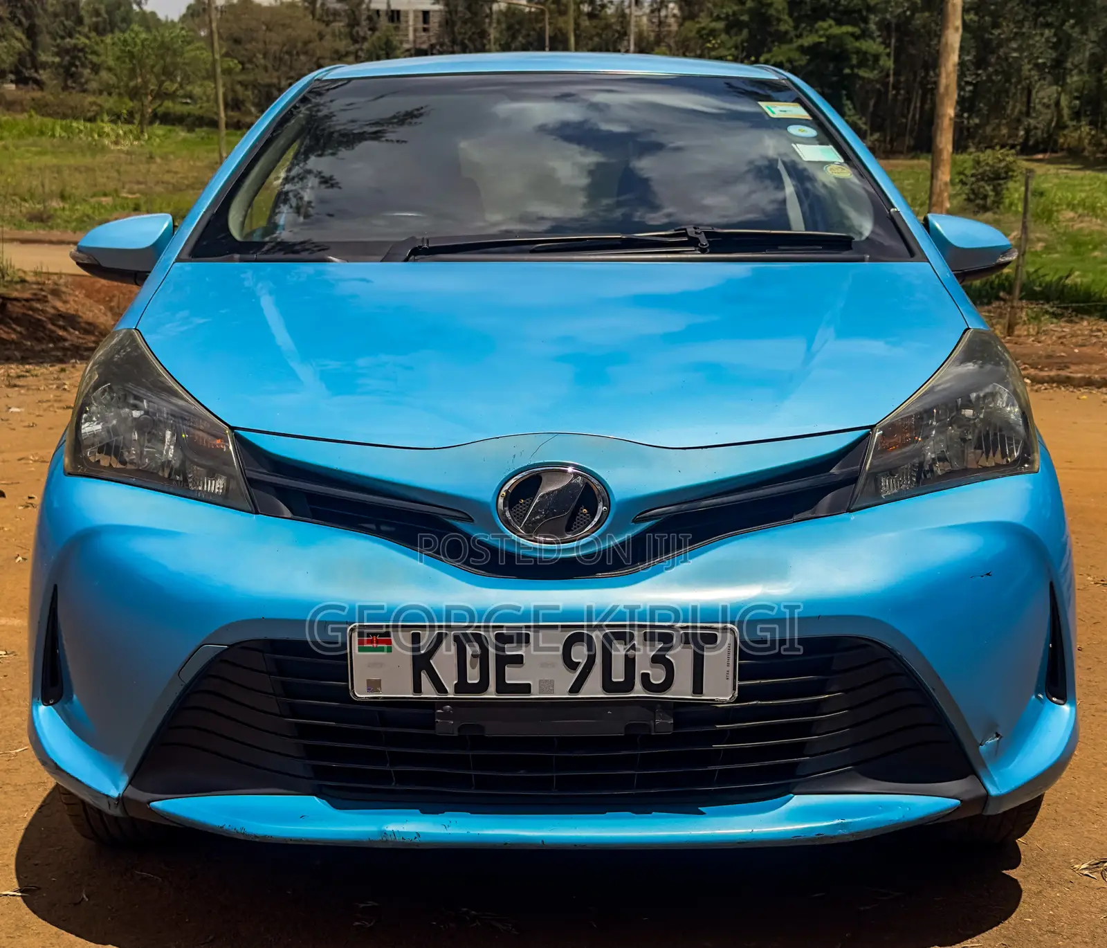 Toyota Vitz 2014 Blue