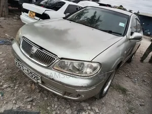 Nissan Sunny 2006 Silver
