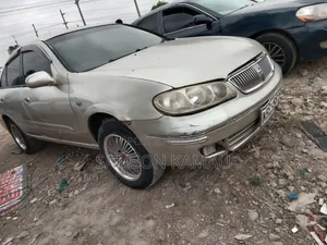 Nissan Sunny 2006 Silver