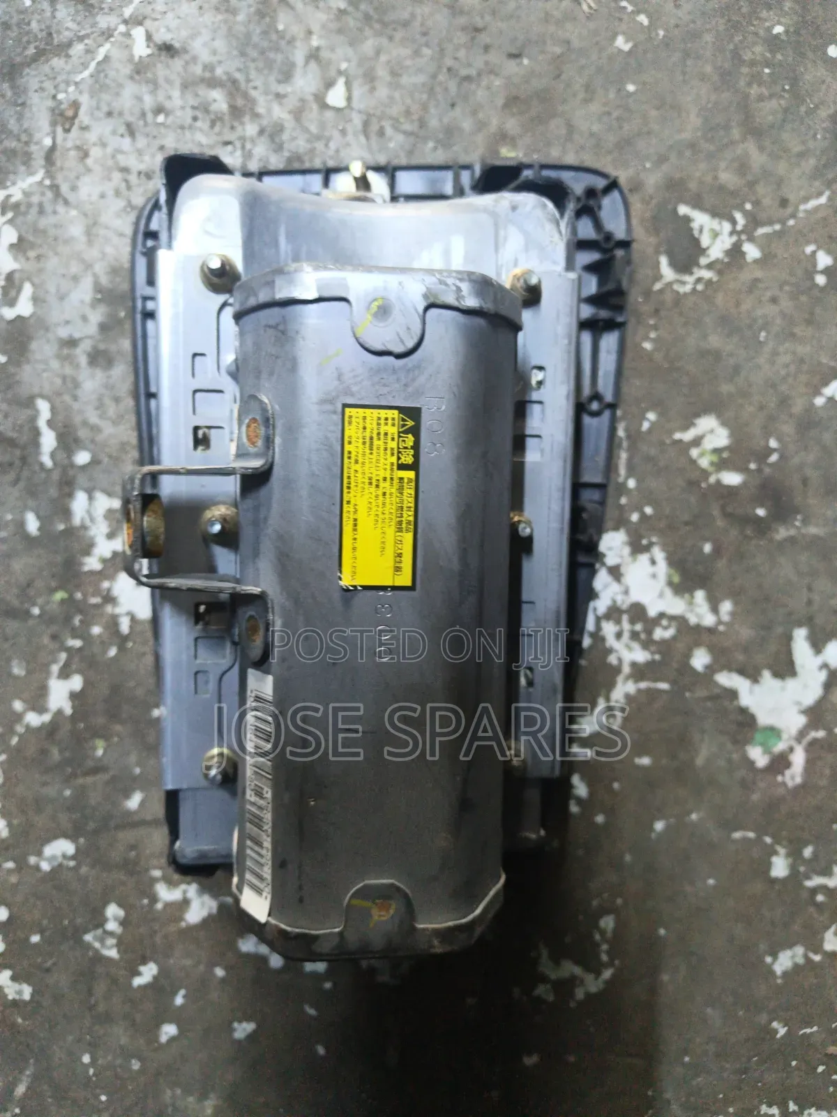 Toyota Vitz Airbag