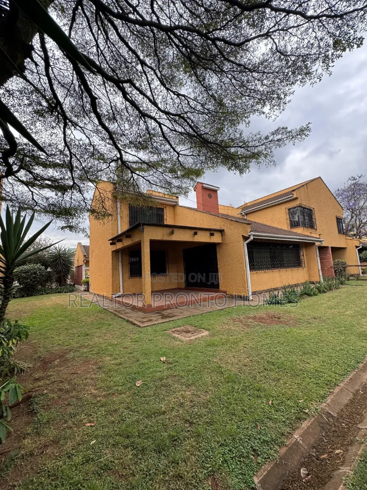 5bdrm Townhouse / Terrace in Lavington, Valley Arcade for rent