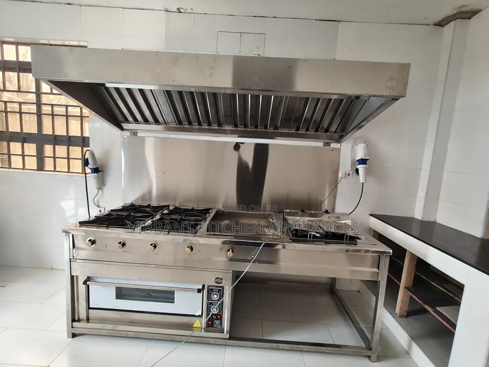 Commercial Kitchen Setup – Cooker Hood