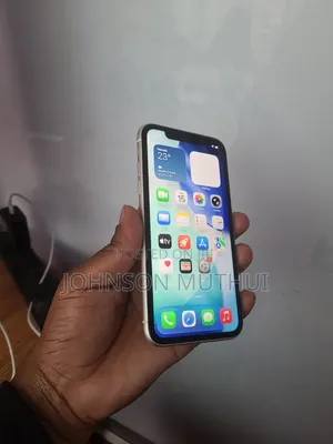 Apple iPhone 11 128 GB White