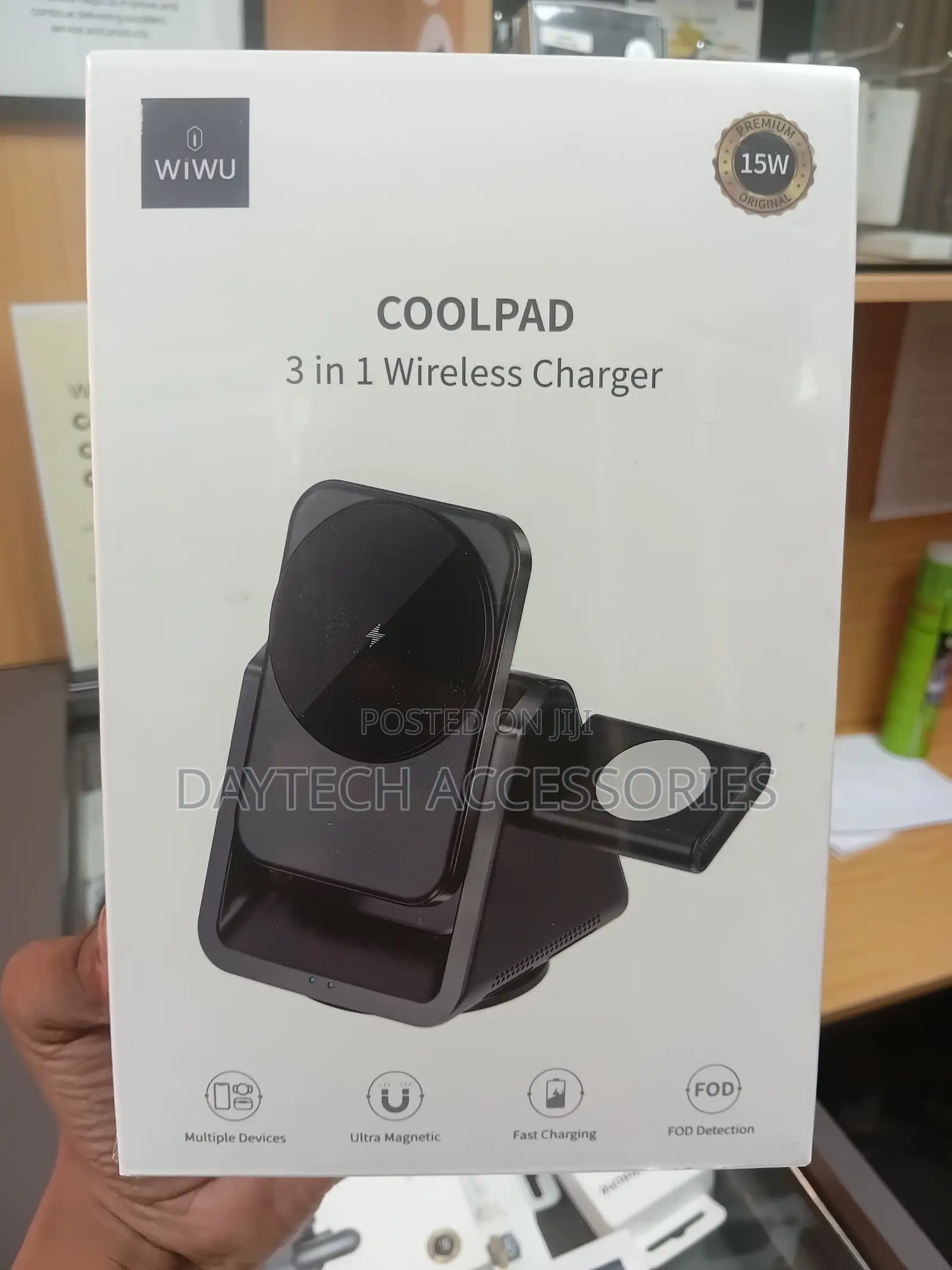 WiWU Coolpad 15W 3 in 1 Wireless Charging Station
