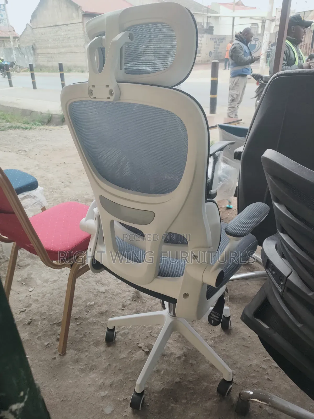 High Back Office Chair With Headrest and Armrests