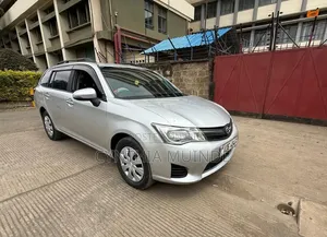 Toyota Corolla Fielder 2014 Silver