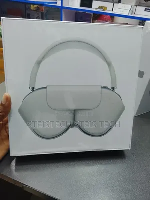 Apple Airpods Max Headphones