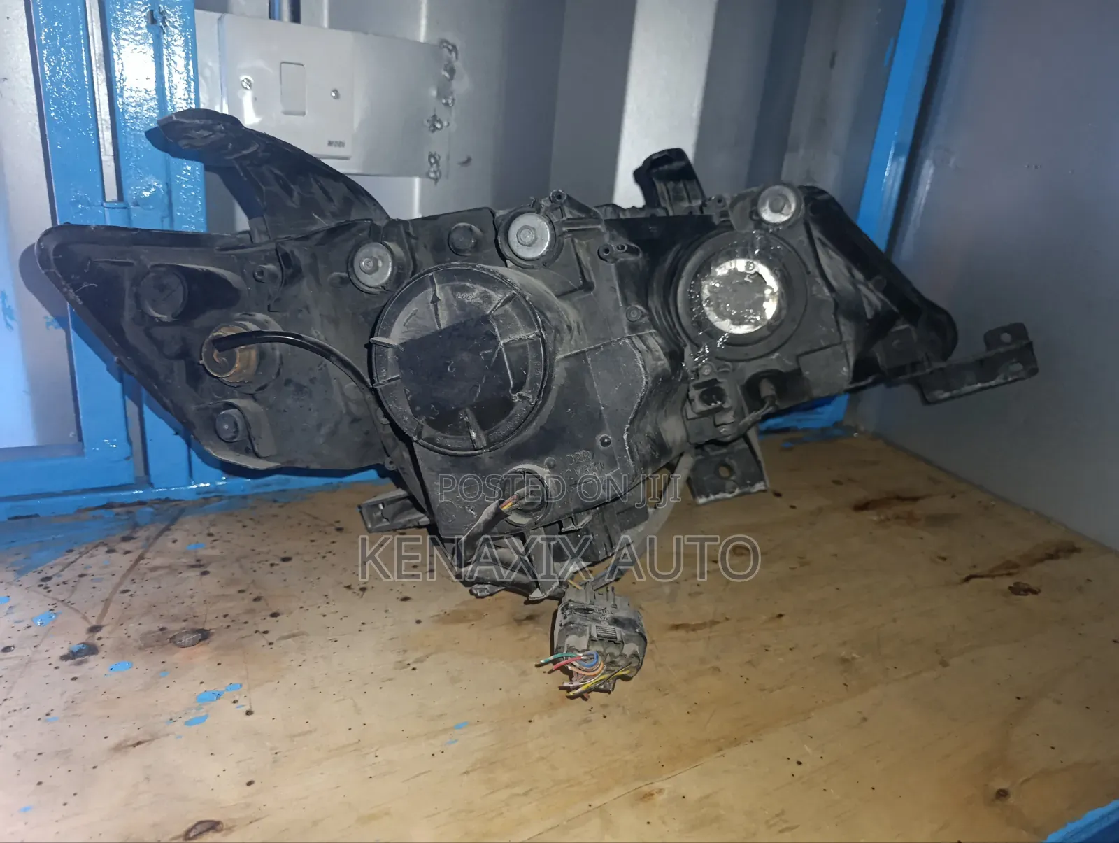 Outlander 2008 Xenon Headlight