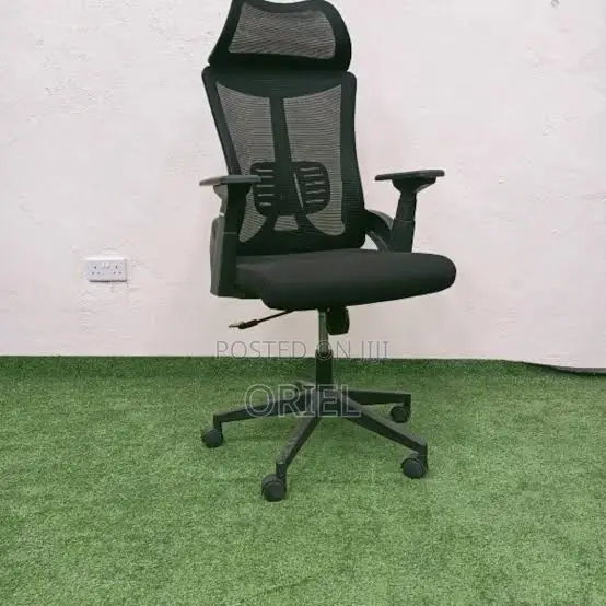 Swivel Office Seat – Comfortable Adjustable Ergonomic Work Chair