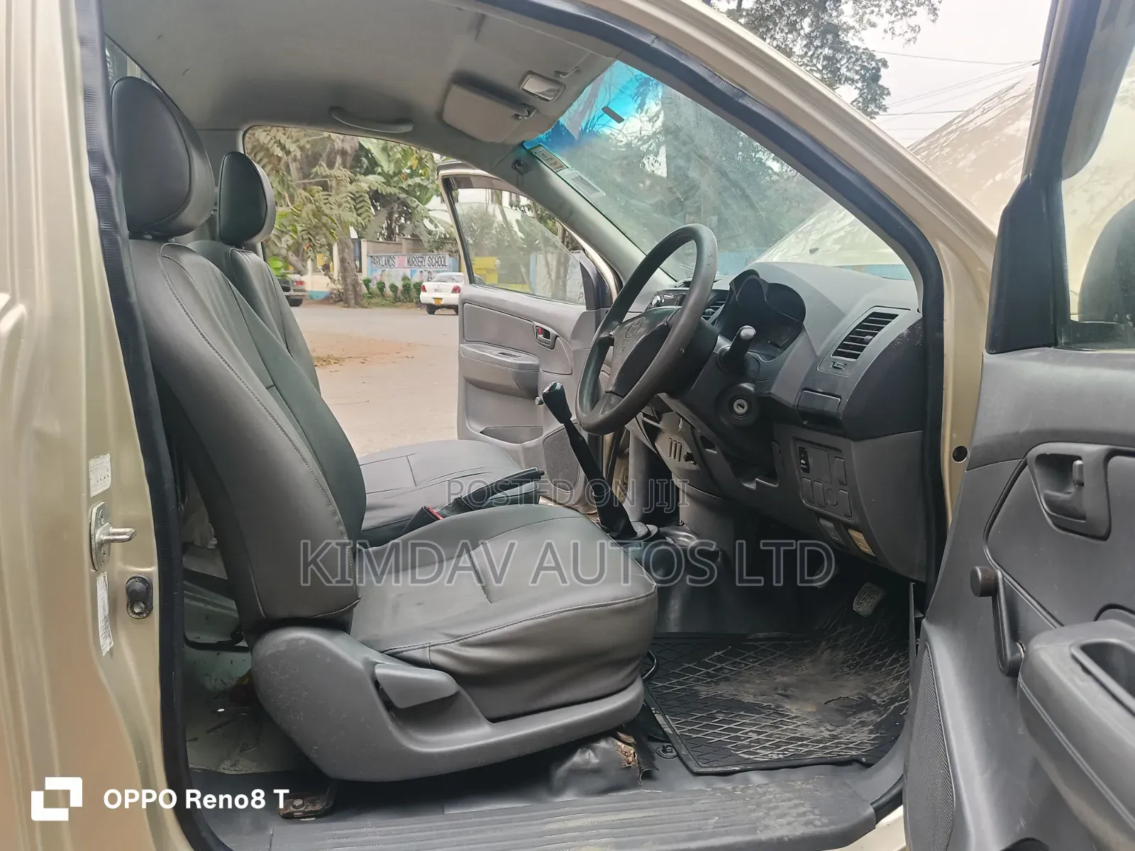 Toyota Hilux 2.5 D-4D SRX 2012 Gold