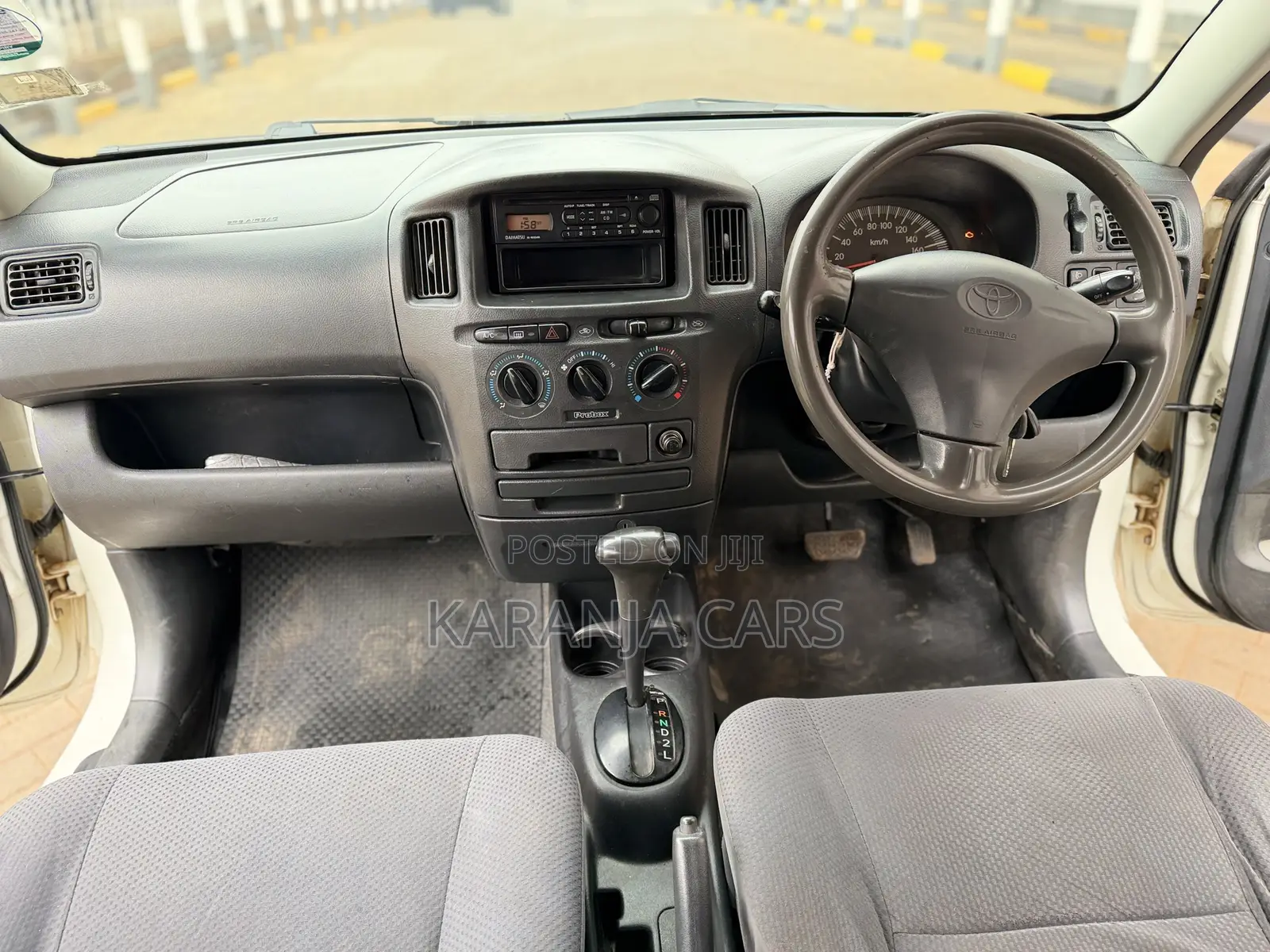 Toyota Probox 1.5 DX 2WD 2012 White