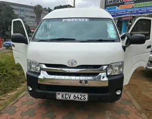 Toyota HiAce 2013 White
