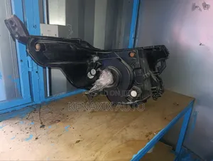 N-Wagon Non-Xenon Headlight Headlight