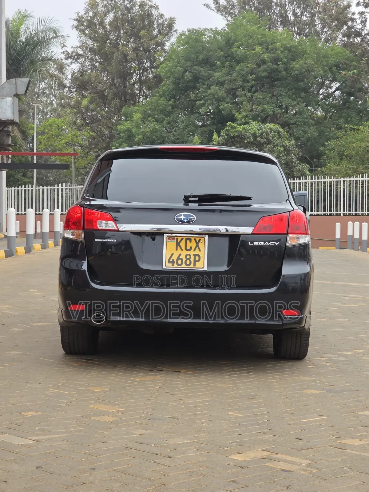 Subaru Legacy 2012 Black