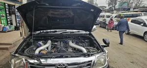 Toyota Hilux 2012 Black