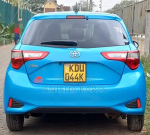 Toyota Vitz 2018 Blue