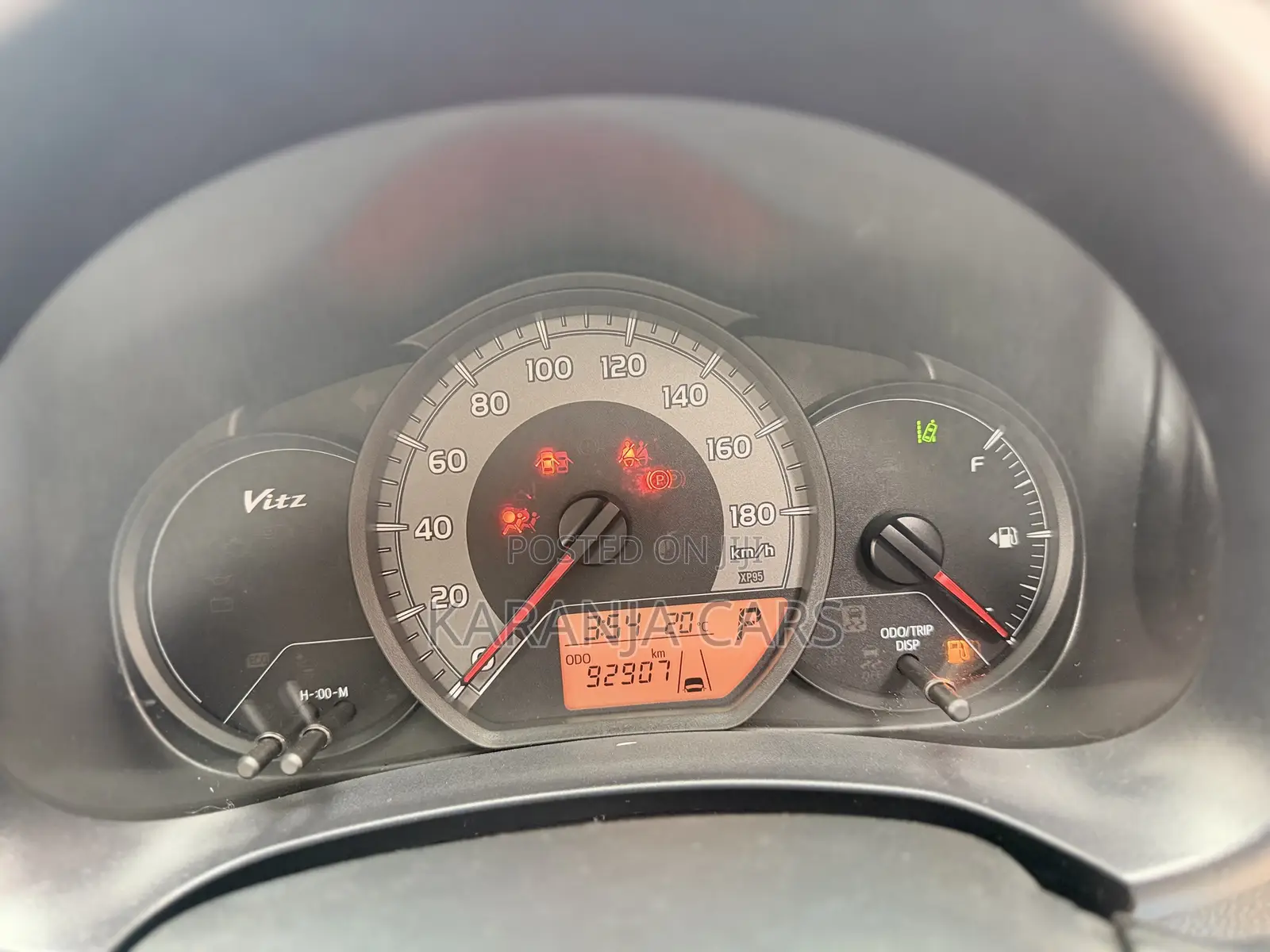 Toyota Vitz 1.0 FWD 5dr 2018 Blue