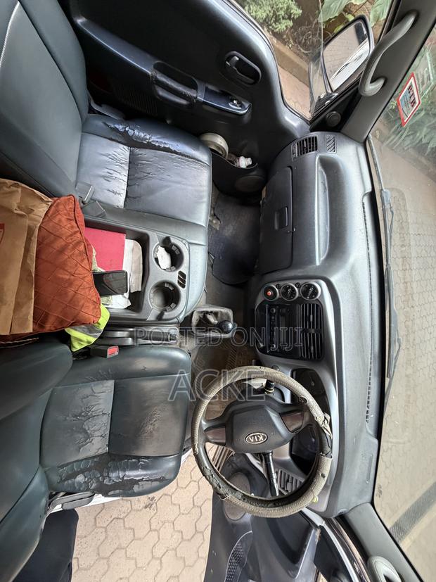 Kia Canter - thumbnail 8