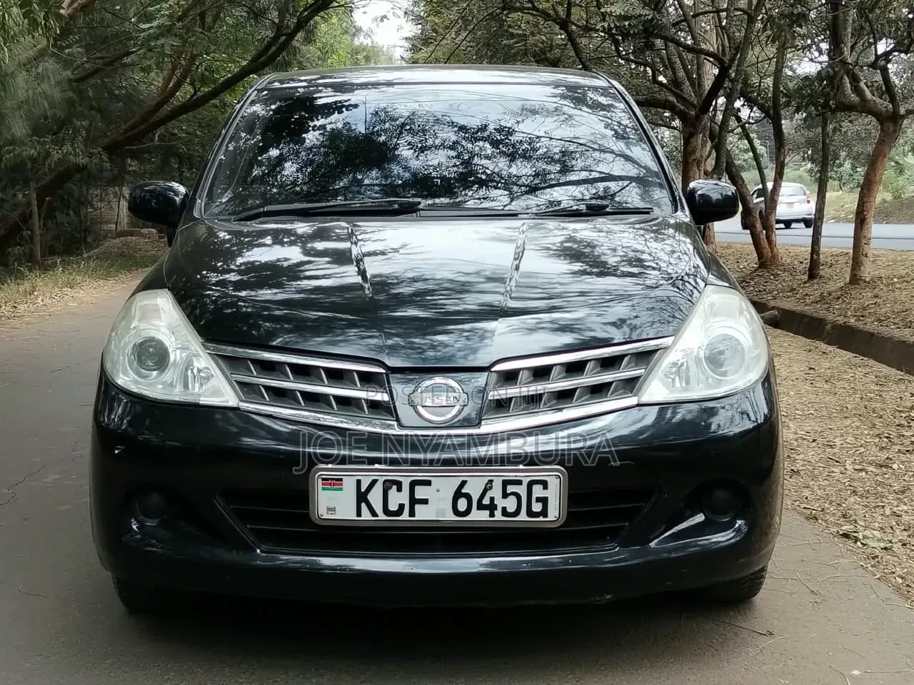 Nissan Tiida 2009 Black