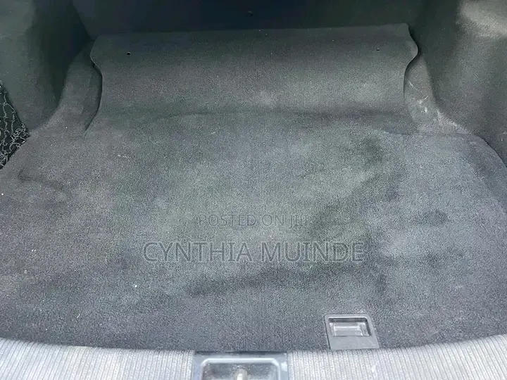 Mercedes-Benz C200 2012 White