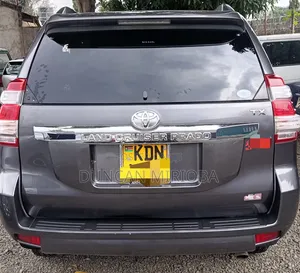 Toyota Land Cruiser Prado 2017 Gray