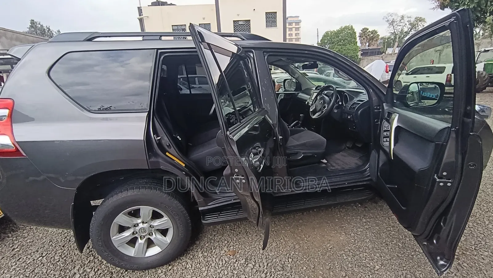 Toyota Land Cruiser Prado 2017 Gray