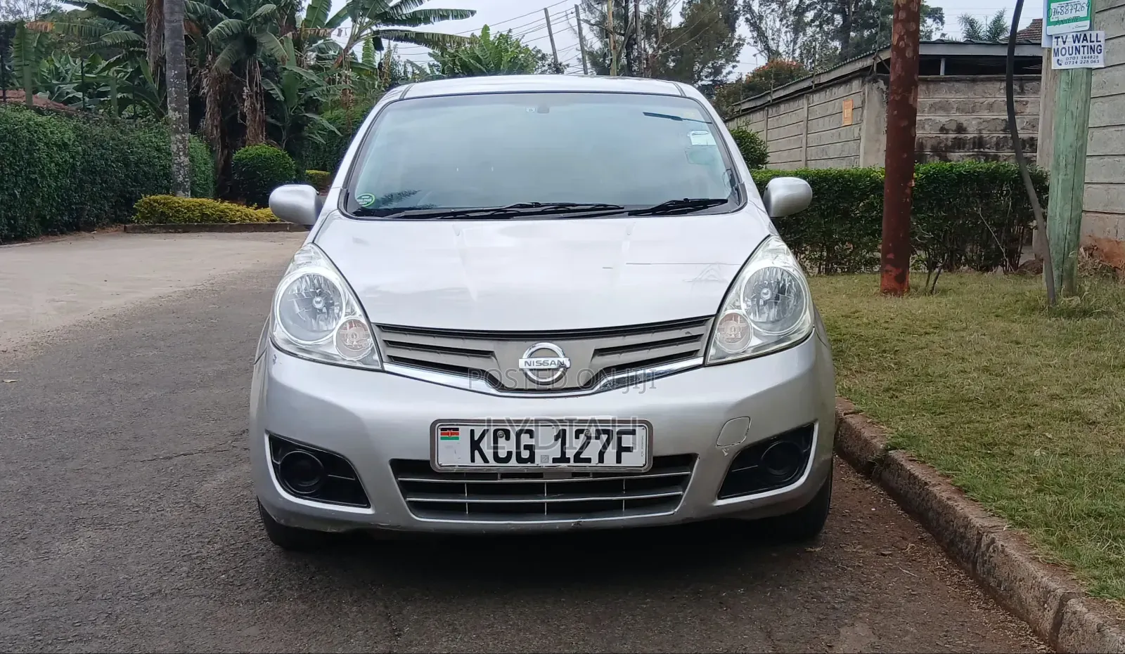 Nissan Note 2010 Silver