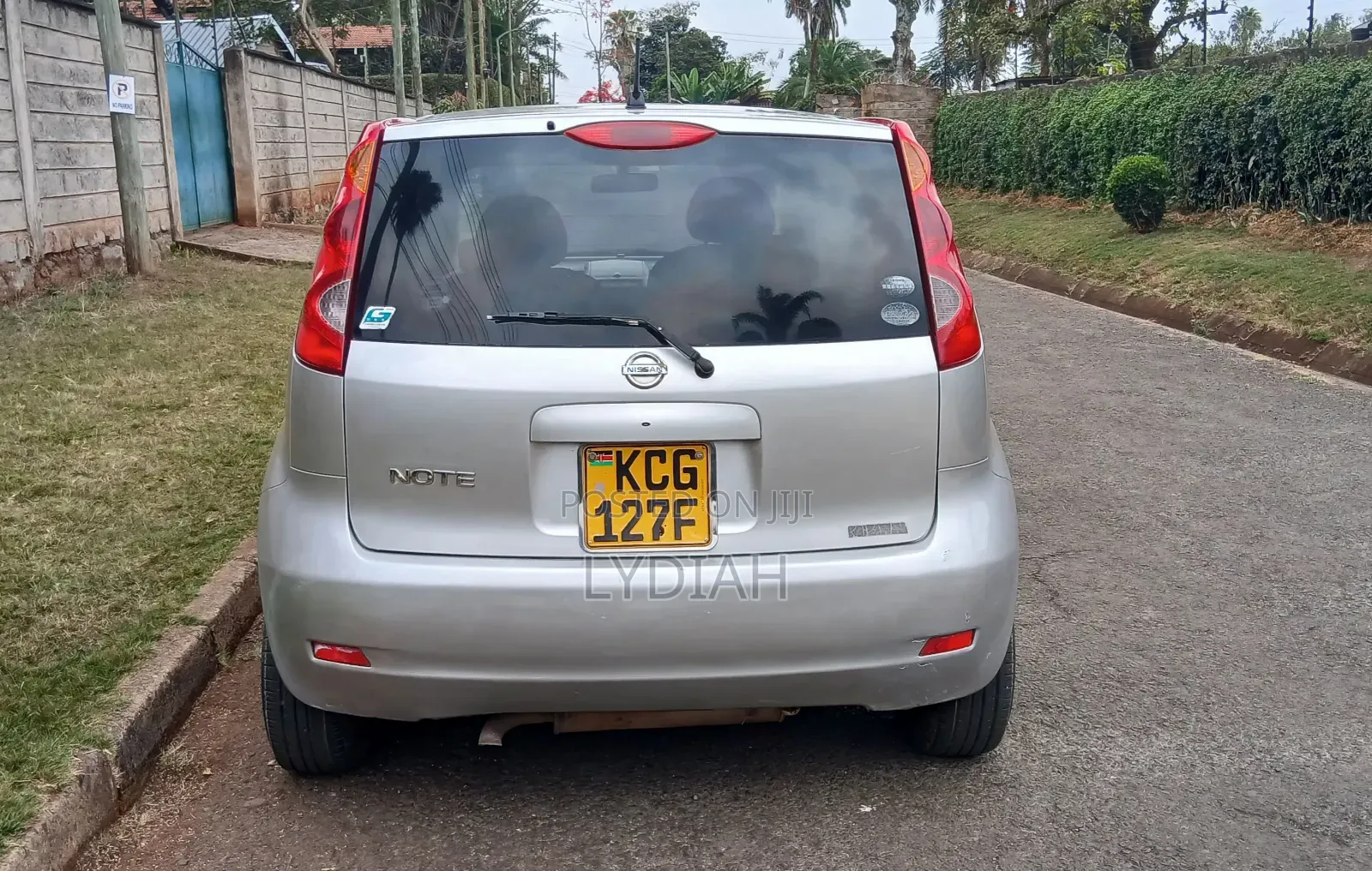Nissan Note 2010 Silver