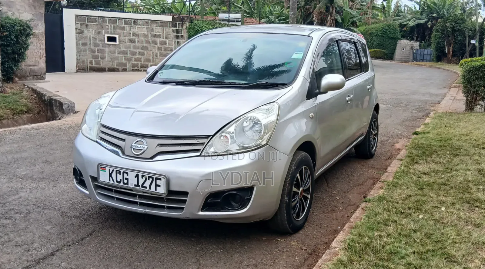 Nissan Note 2010 Silver