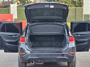 BMW X1 xDrive28i AWD 2016 Gray